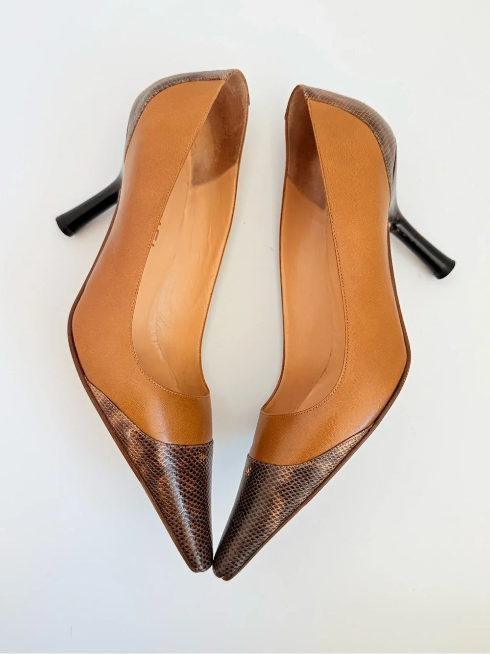 Vintage CHANEL Karl Lagerfeld Lizard Cap Toe Classic Pumps 38.5 Beige leather